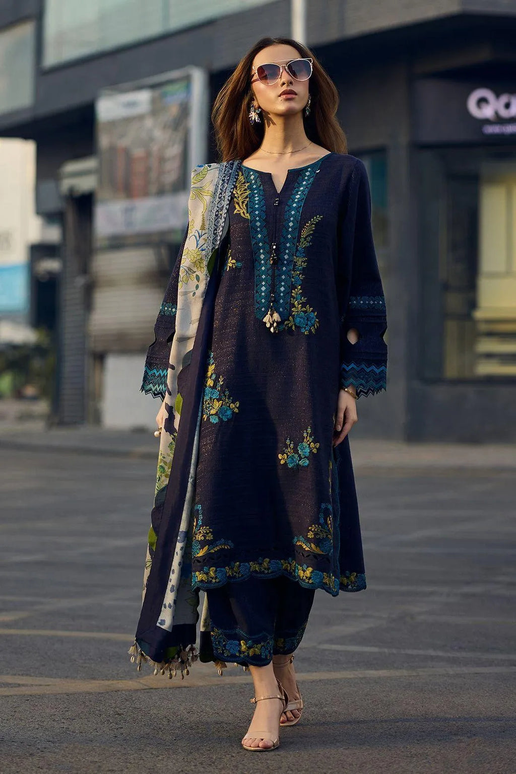 Premium Heavy Embroidered Lawn Suit