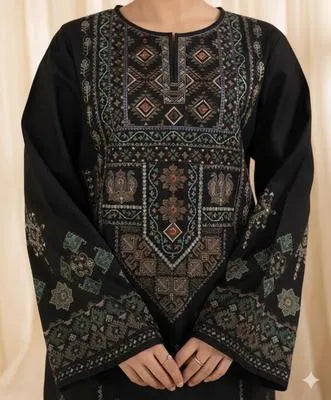 3 Pcs Women's Unstitched Embroidered Lawn Suit