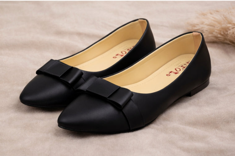 Women’s Synthetic Leather Formal Pumps – Black